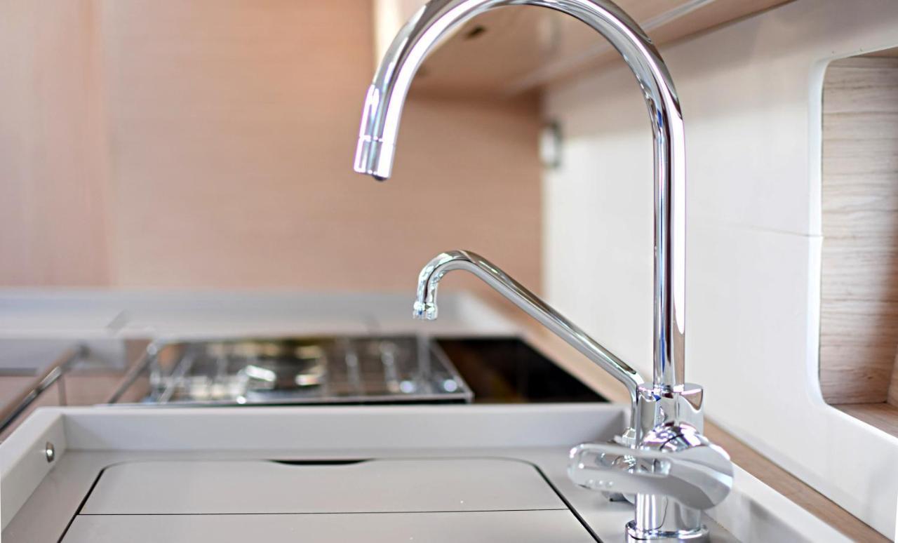 Yacht Psari Hotel Thessaloníki Ngoại thất bức ảnh
