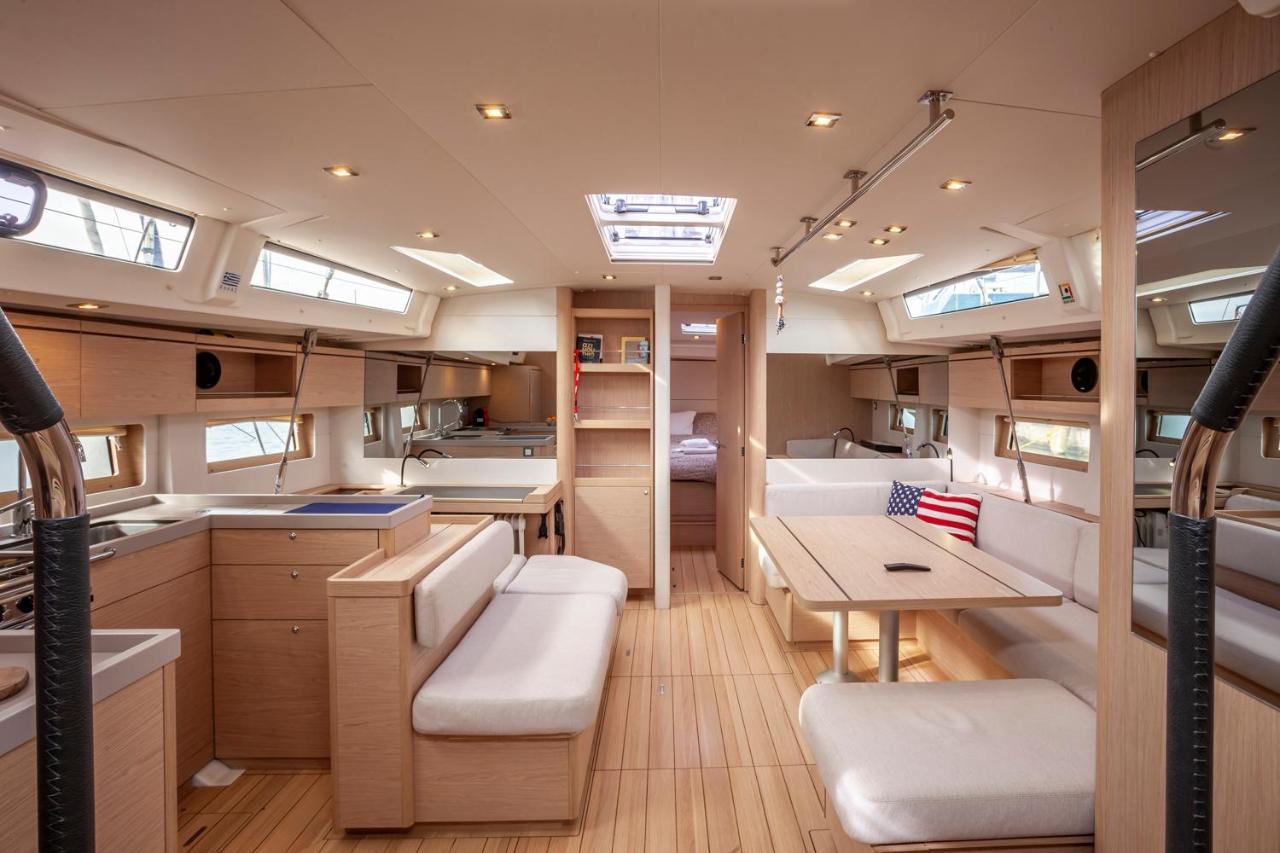 Yacht Psari Hotel Thessaloníki Ngoại thất bức ảnh