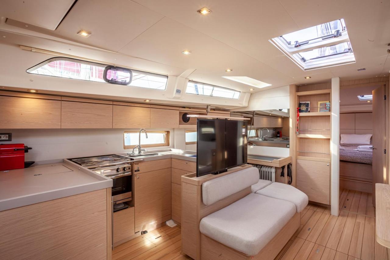 Yacht Psari Hotel Thessaloníki Ngoại thất bức ảnh